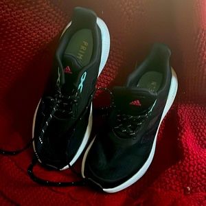 Girls Adidas Bounce PrimeGreen Sneakers